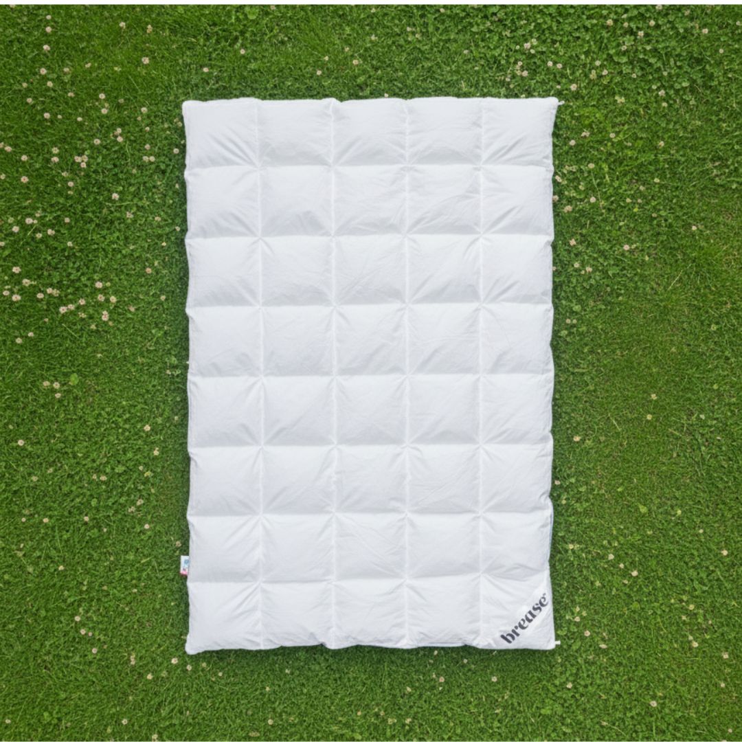 Brease® Hybrid Weighted Duvet™