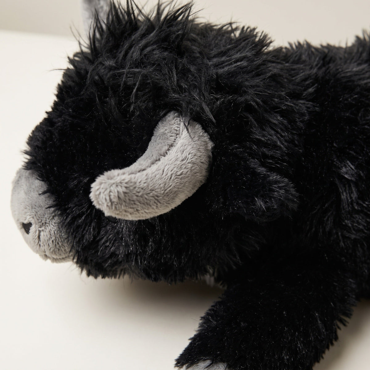 Weighted Highland Cow Black, 2.3 kg #Colour_Black
